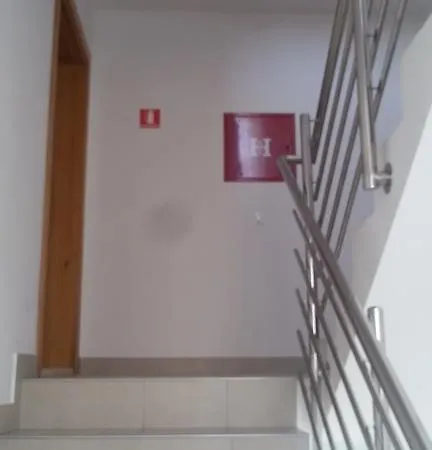 Jakov 公寓