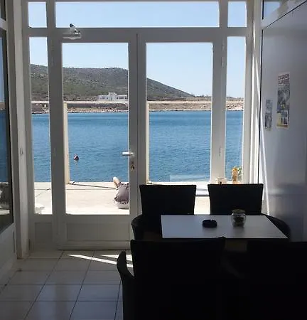 Apartment Jakov Vinjerac