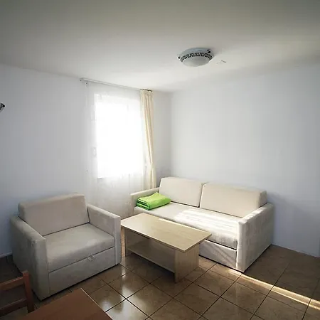 Apartment Jakov
